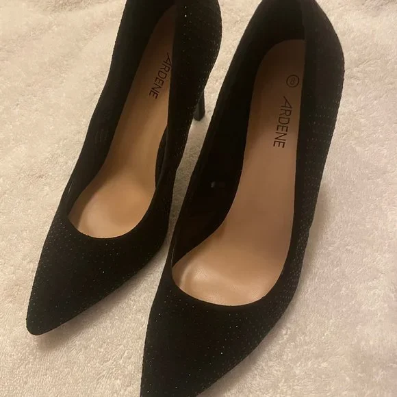 Sparkle Bundle Size 8 Studded Stiletto Pumps & Small Sequin Top NWT - Picture 4 of 9